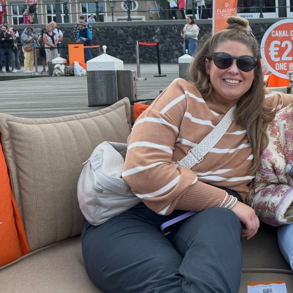 CANVELLE Gray oversized fanny pack with Patterned Strap - Picture 3 of 11